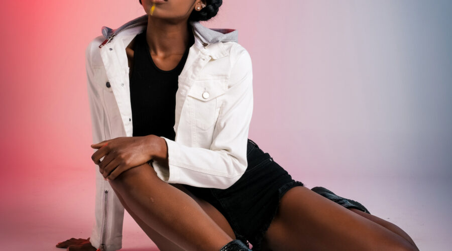 COLOR SPLIT EDITORIAL